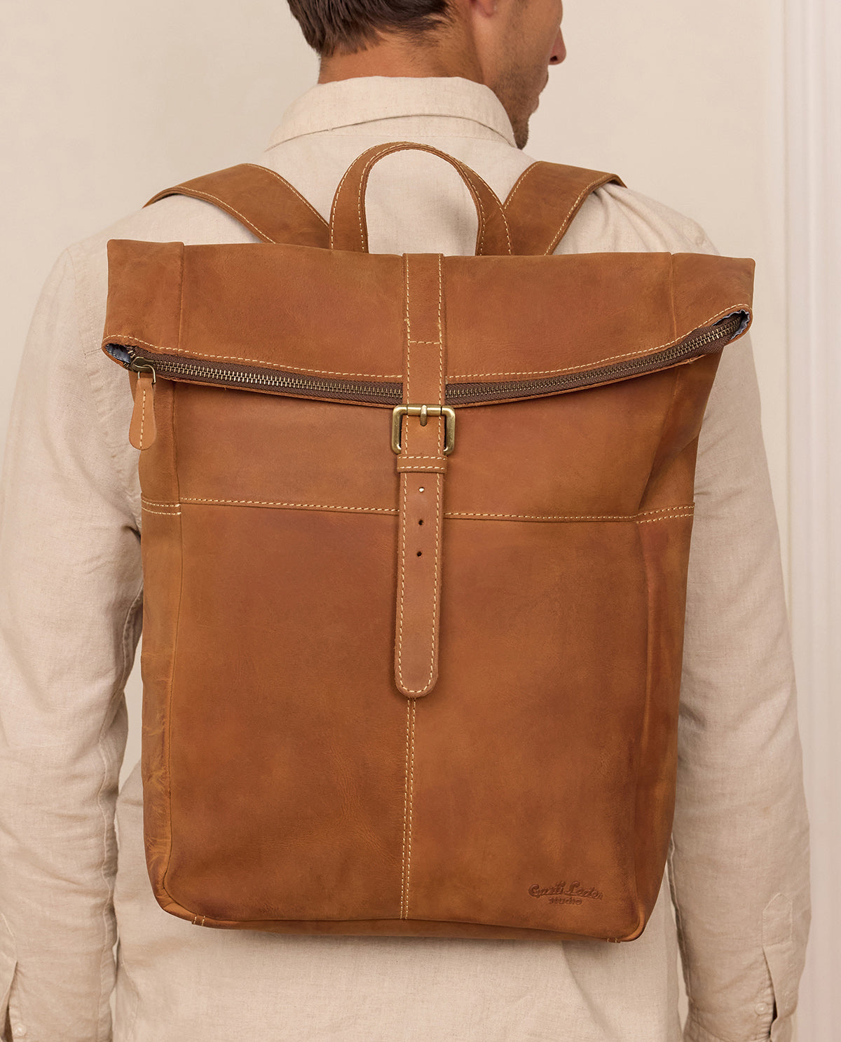 Courier backpack “Henning” made of leather at Gusti Leder.de