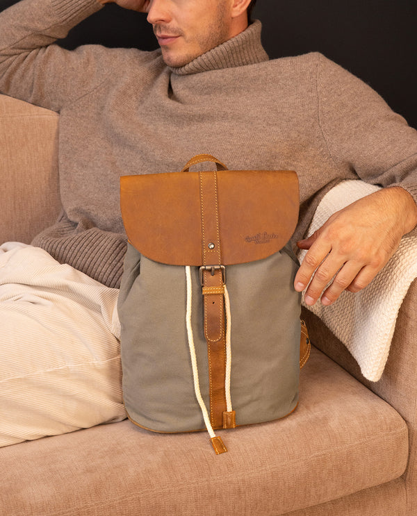 Paula M